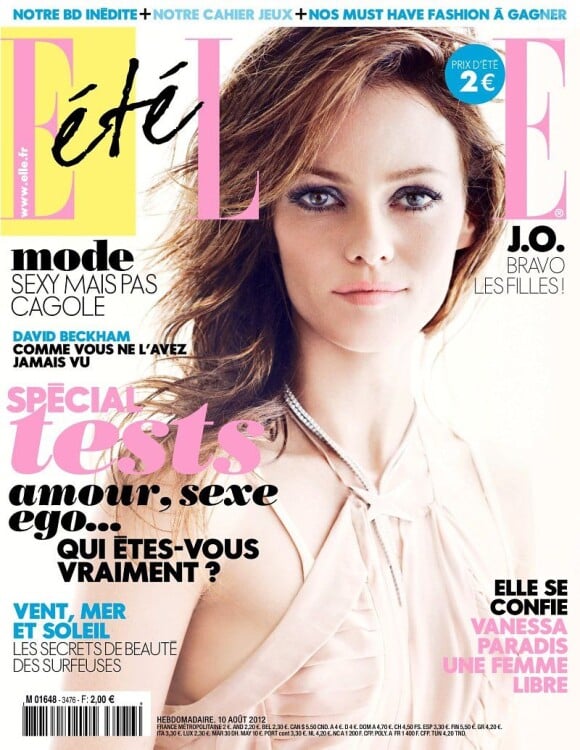 Vanessa Paradis en couverture du numéro d'été du magazine Elle, disponible depuis le 10 août en kiosques.