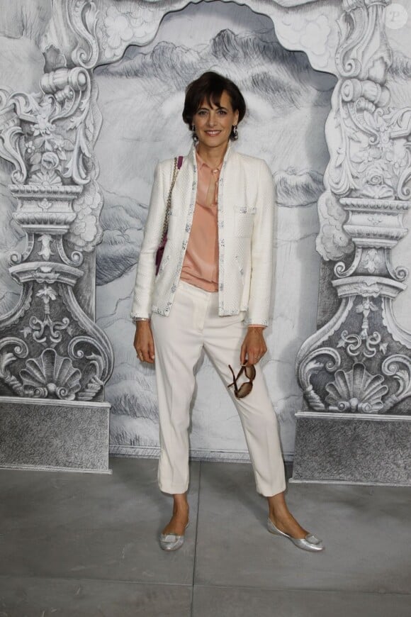 Inès de la Fressange lors du défilé haute couture de Chanel à Paris. Le 3 juillet 2012.