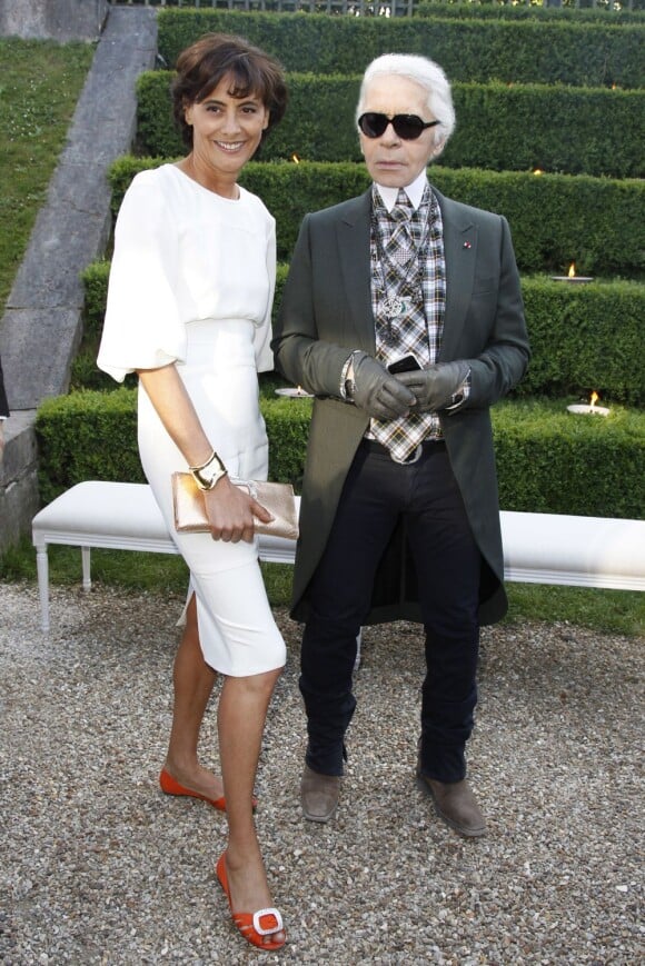 Inès de la Fressange et Karl Lagerfeld au Château de Versailles, le 14 mai 2012.