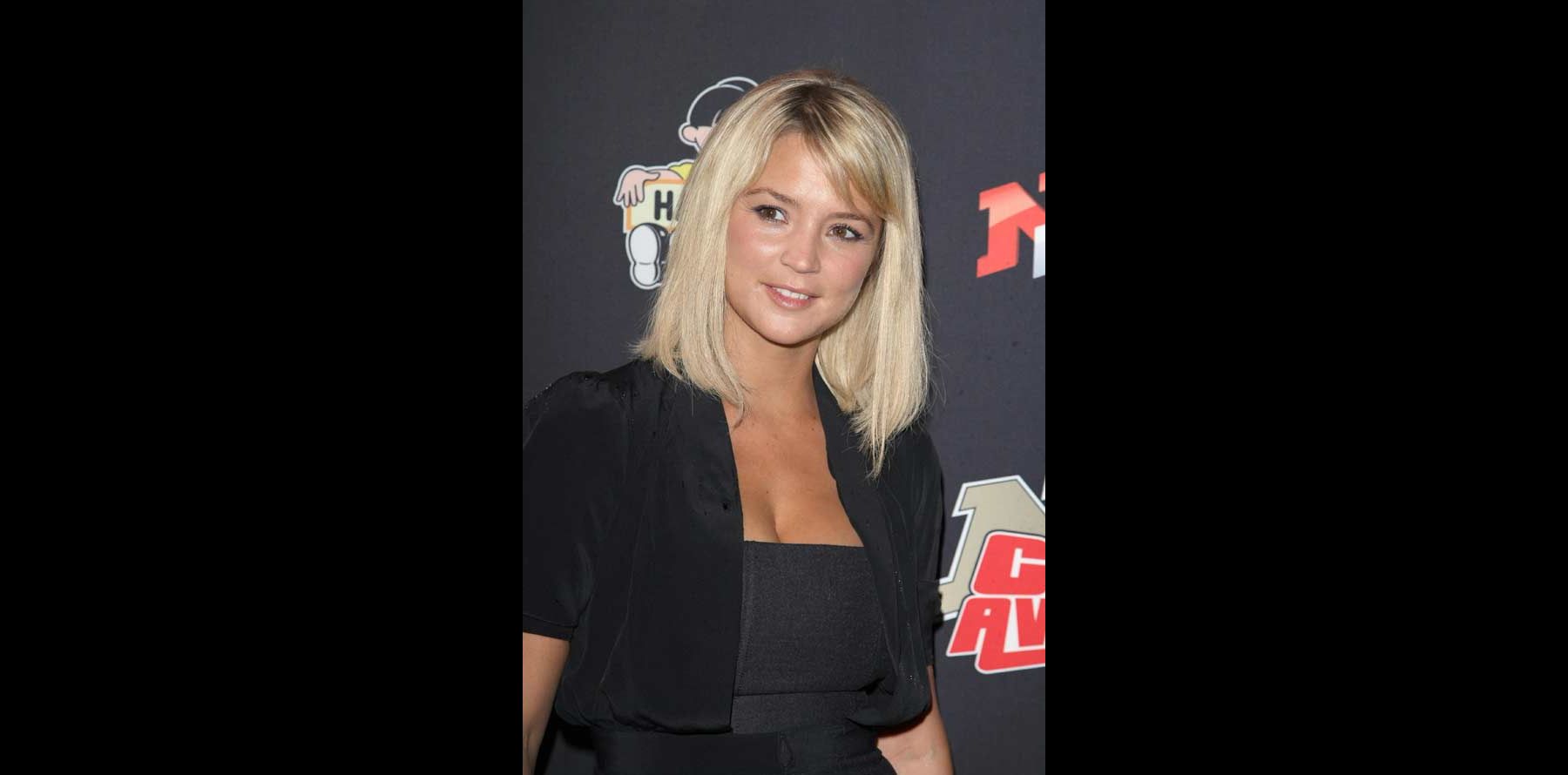 Qui remplacera Virginie Efira à la tête de la Nouvelle Star ? - Purepeople