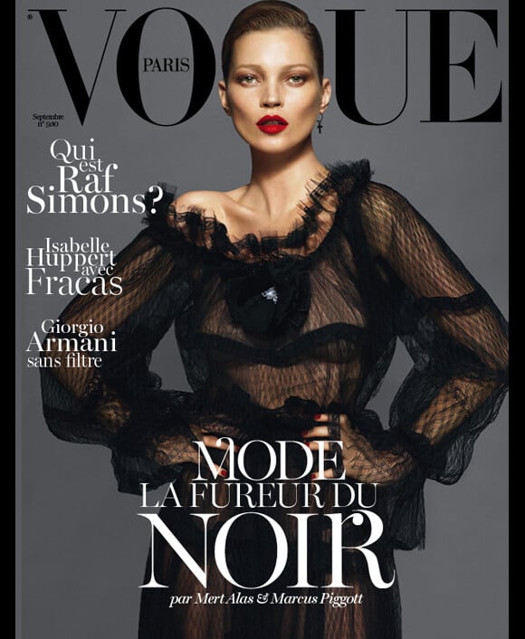 Kate Moss en couverture du magazine Vogue Paris de septembre 2012, photographiée par Mert Alas et Marcus Piggott.