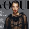 Daria Werbowy en couverture du magazine Vogue Paris de septembre 2012, photographiée par Mert Alas et Marcus Piggott.