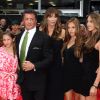 Sylvester Stallone, sa femme Jennifer Flavin et leurs filles Sophia, Sistine et Scarlett lors de l'avant-première à Londres du film Expendables 2 le 13 août 2012