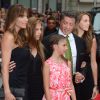 Sylvester Stallone, sa femme Jennifer Flavin et leurs filles Sophia, Sistine et Scarlett lors de l'avant-première à Londres du film Expendables 2 le 13 août 2012