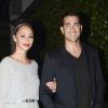 Le comédien Jesse Metcalfe et sa fiancée Cara Santana à Los Angeles, le 16 août 2012