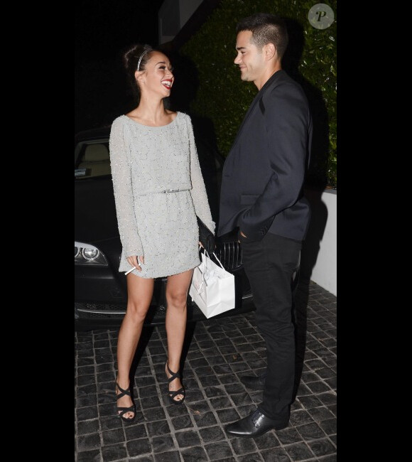 Jesse Metcalfe et sa fiancée Cara Santana à Los Angeles, le 16 août 2012