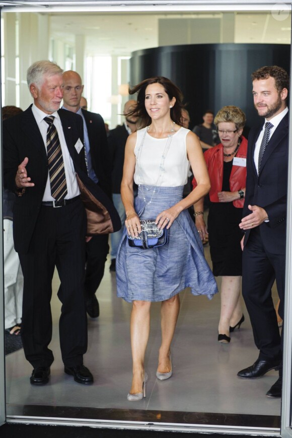 La princesse Mary de Danemark lors de l'inauguration du campus de l'Université de Roskilde le 23 août 2012.