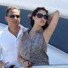 Eric Besson et son épouse Yasmine sur un yacht au large de Saint-Tropez, le 13 juillet 2012.