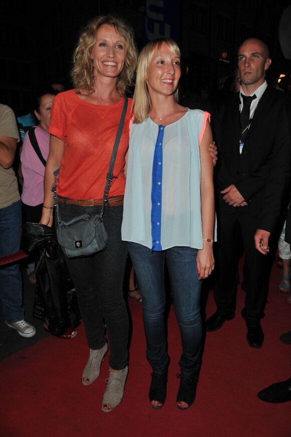 Alexandra Lamy et sa soeur Audrey Lamy à l'avant-première de Pauline détective au Festival d'Angoulême, le 27 août 2012.