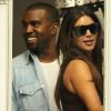 Tendres retrouvailles pour Kim Kardashian et Kanye West, repérés dans la boutique Christian Dior à New York. Le 31 août 2012.