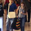 Les enfants de Michael Jackson arrivent à l'aéroport LAX de Los Angeles, le dimanche 2 septembre 2012, atterrisant d'un vol en provenance de l'Indiana où ils ont rendu hommage à leur père défunt.