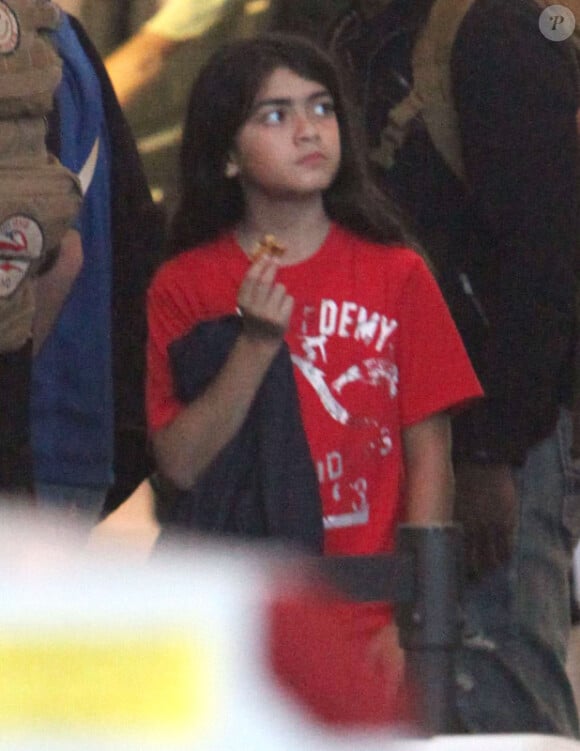 Blanket Jackson arrive à l'aéroport LAX de Los Angeles, le dimanche 2 septembre 2012, atterrisant d'un vol en provenance de l'Indiana où ils ont rendu hommage à leur père défunt.