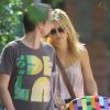 Matthew Bellamy et Kate Hudson profitent des derniers jours de l'été avec leur fils Bingham à Londres le 3 septembre 2012