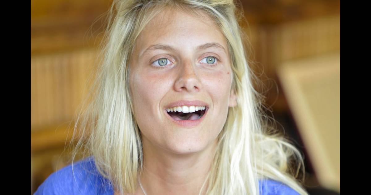 Mélanie Laurent avait pris quelques couleurs lors de la conférence de