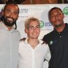 Boris Diaw, Adrien Mattenet et Ronny Turiaf lors de la soirée anniversaire du restaurant Arrêts de Jeu à Aubervilliers le 15 septembre 2012