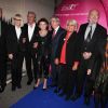 Mireille Darc, Alain Delon, Véronique de Villele, Jean-Pierre Marielle et Agathe Natanson lors du gala de l'IFRAD au Cirque d'hiver à Paris le 18 septembre 2012