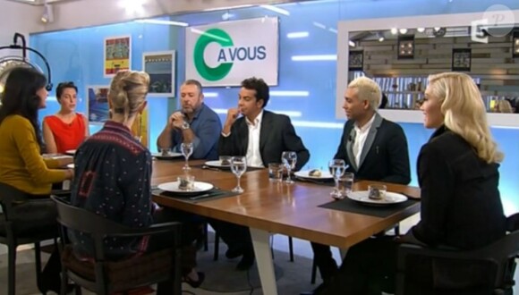 Gwen Stefani et Tony Kanal sur le plateau de C à Vous sur France 5, le 24 septembre 2012.