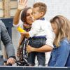 Alicia Keys et son fils Egypt quittent les studios ITV à Londres, le 26 septembre 2012