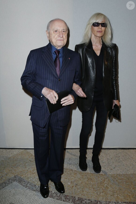 Pierre Bergé et Betty Catroux arrivent au Grand Palais pour assister au défilé Saint Laurent printemps-été 2013. Paris, le 1er octobre 2012.