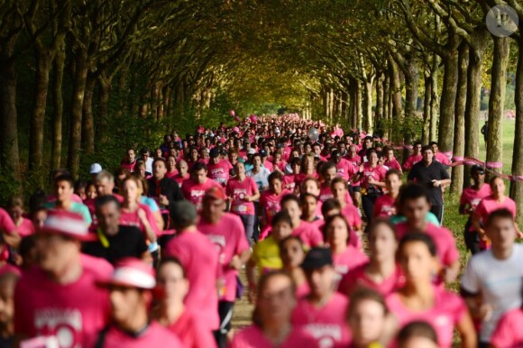 La 10e édition de de la course Odyssea au profit de de la lutte contre le cancer du sein au château de Vincennes le 7 Octobre 2012