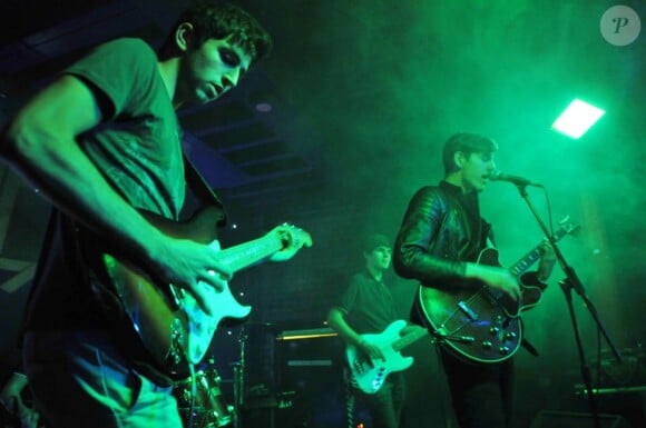 Peter Crouch et Abbey Clancy lors d'un concert du groupe The Razz dont le frère de la jeune femme John est le leader, au Lomax le 7 octobre 2012 à Liverpool