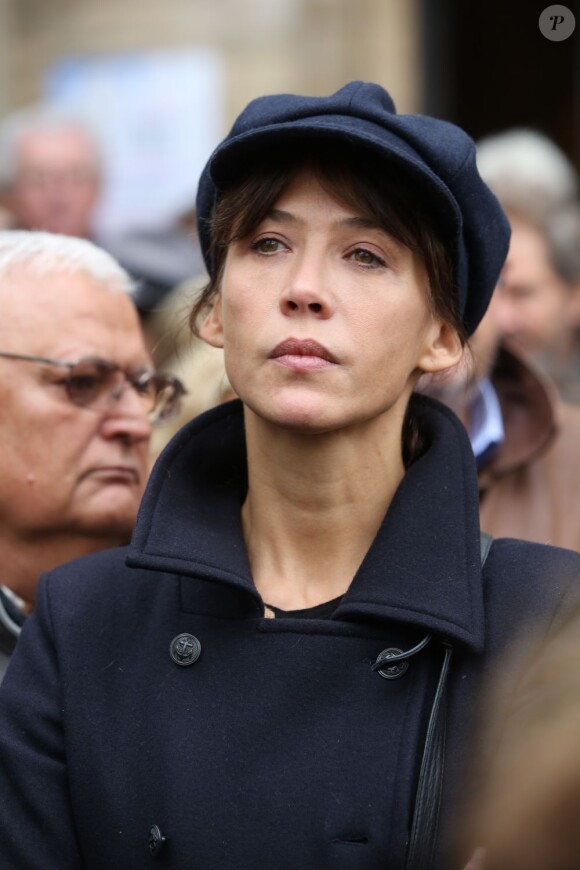 Sophie Marceau lors des funérailles du réalisateur Claude Pinoteau à Paris le 11 octobre 2012