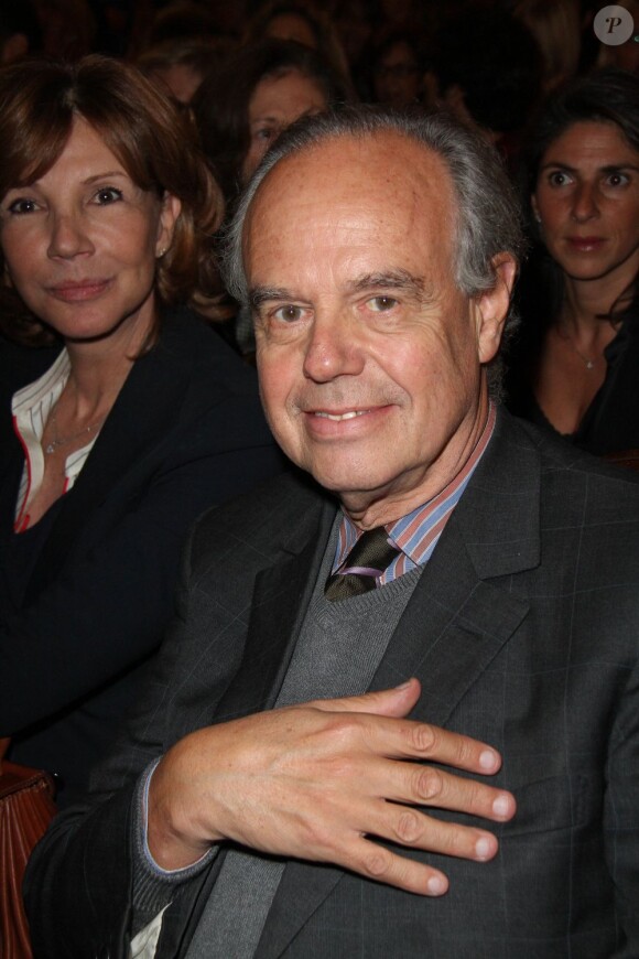 Frédéric Mitterrand était à l'anniversaire des 15 ans du Prix Clarins Femme Dynamisante, le 15 octobre 2012.