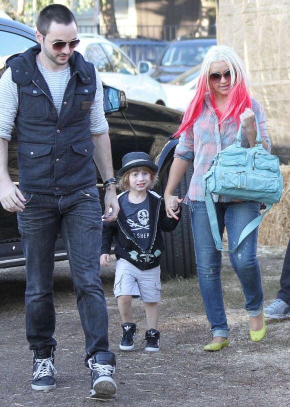 Christina Aguilera, son fils Max et son boyfriend Matthew Rutler à Los Angeles, le 14 octobre 2012.
