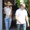 La belle Rosie Huntington-Whiteley et Jason Statham sont de sortie à Beverly Hills. Le 19 octobre 2012.