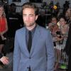 Robert Pattinson (New York, en août 2012) est la 2e plus riche célébrité britannique de moins de 30 ans selon le magazine britannique Heat, avec 38,8 millions de livres sterling en 2011.