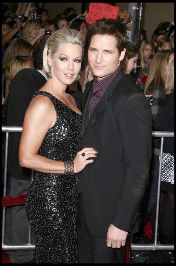 Jennie Garth et Peter Facinelli le 16 novembre 2009 à Los Angeles.
