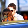 Baiser fougueux entre Gerard Butler et Madalina Ghenea, le samedi 13 octobre, dans le sud de la France.