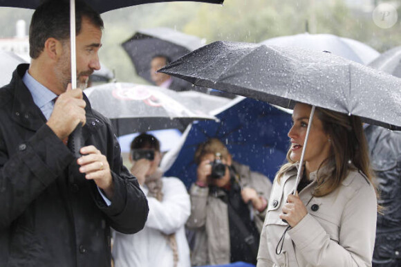Letizia et Felipe d'Espagne visitent la ville de Bueno aux Asturies, le 27 octobre 2012