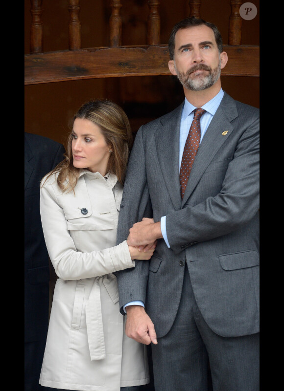 Letizia et Felipe d'Espagne visitent le village de Bueno aux Asturies, nommé village exemplaire, le 27 octobre 2012