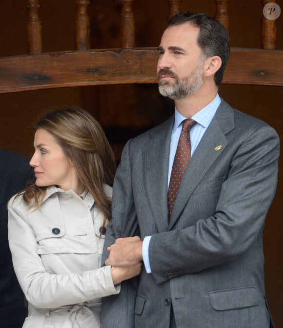 Letizia et Felipe d'Espagne visitent le village de Bueno aux Asturies, nommé village exemplaire, le 27 octobre 2012