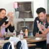 Jennifer Garner et Ben Affleck emmènent leurs filles Seraphina et Violet à un atelier de confection de pâtisseries à West Hollywood, le 28 octobre 2012.