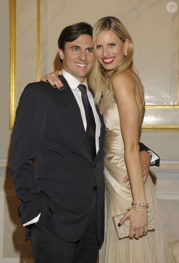Karolina Kurkova et son fiancé Archie Drury à Berlin pour le Prix Montblanc le 29 octobre 2012