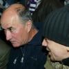 Max Obispo, père du chanteur Pascal Obispo, auprès de son fils durant un match des Girondins de Bordeaux au stade Chaban Delmas à Bordeaux le 18 octobre 2003. Max est décédé à 73 ans le 5 novembre 2012