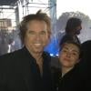 Val Kilmer poste une photo de lui et sa fille sur le tournage du projet sans titre de Terrence Malick, à Austin.