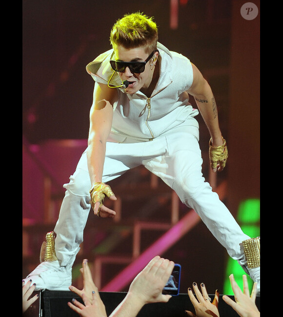 Justin Bieber en concert à l'Izod Center de New York, le 9 Novembre 2012.