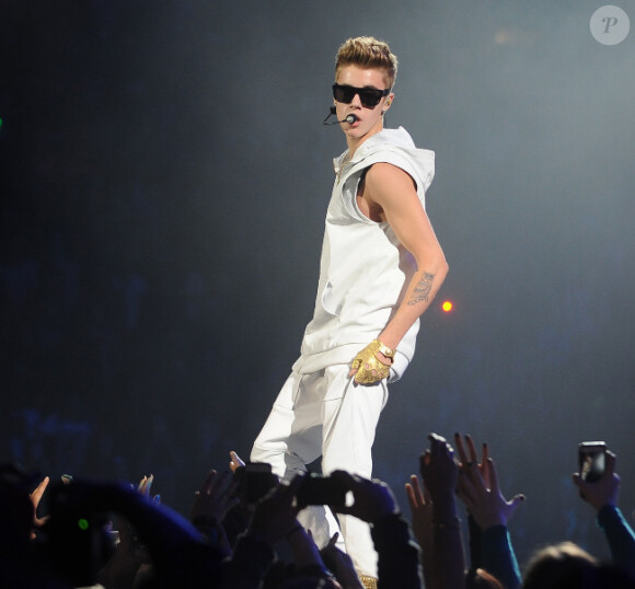 Justin Bieber en concert à l'Izod Center de New York, le 9 Novembre 2012.