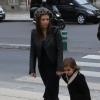 Kourtney Kardashian et son fils Mason sont de passage à Paris. Le 12 novembre 2012.