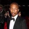 Pharrell Williams arrive au Carnegie Hall pour les Glamour Women Of The Year Awards. New York, le 12 novembre 2012.