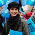 Melissa Theuriau ravissante et engagée pour l'opération Poussettes vides au profil de l'Unicef à Paris dans les jardins du Trocadéro le 18 novembre 2012