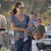 Jennifer Garner avec ses enfants Samuel et Seraphina sur le tournage du film The Dallas Buyer's Club à la Nouvelle-Orleans, le 20 novembre 2012.