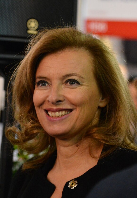 La première dame Valérie Trierweiler au congrès des maires de France à Paris, le 20 novembre 2012.