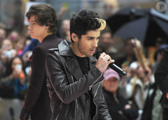 Zayn Malik du groupe One Direction sur le plateau du Today Show à New York le 13 novembre 2012.