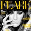Lea Michele, habillée d'une robe Alberta Ferretti et d'une bague Stephen Webster, pose en couverture du magazine canadien Flare de janvier 2013. Photo par Max Abadian.