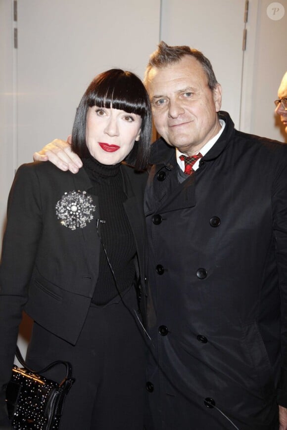 Chantal Thomass et Jean-Charles de Castelbajac à la 17ème édition des Sapins de Noël des Créateurs à l'hôtel Salomon de Rothschild à Paris le 3 décembre 2012.