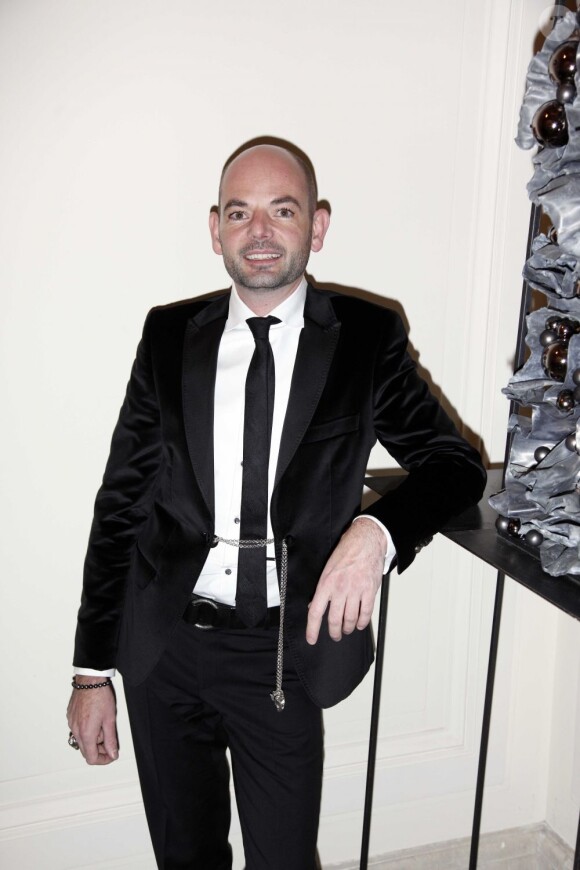Damien Da Rocha à la 17ème édition des Sapins de Noël des Créateurs à l'hôtel Salomon de Rothschild à Paris le 3 décembre 2012.